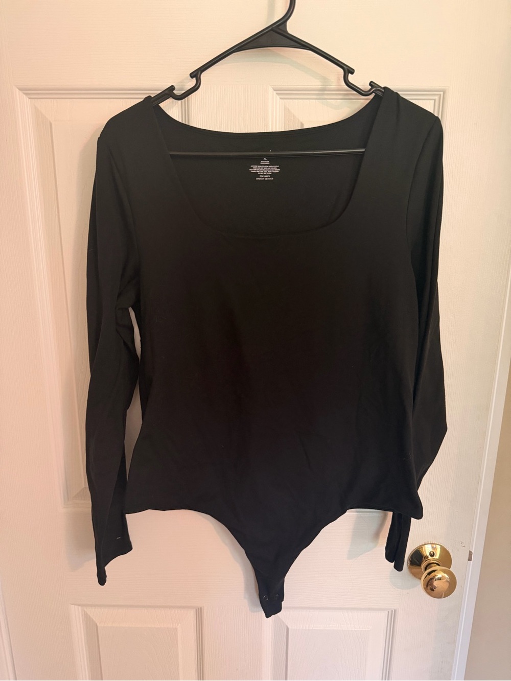 nuuds Black Long Sleeve Scoop-Neck Bodysuit